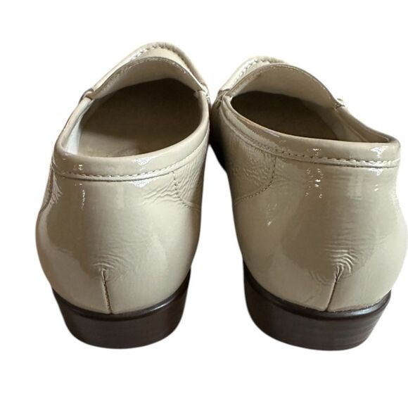 SAS Metro Horsebit Loafer Size 8N Bone Color Patent Leather. - Picture 4 of 9